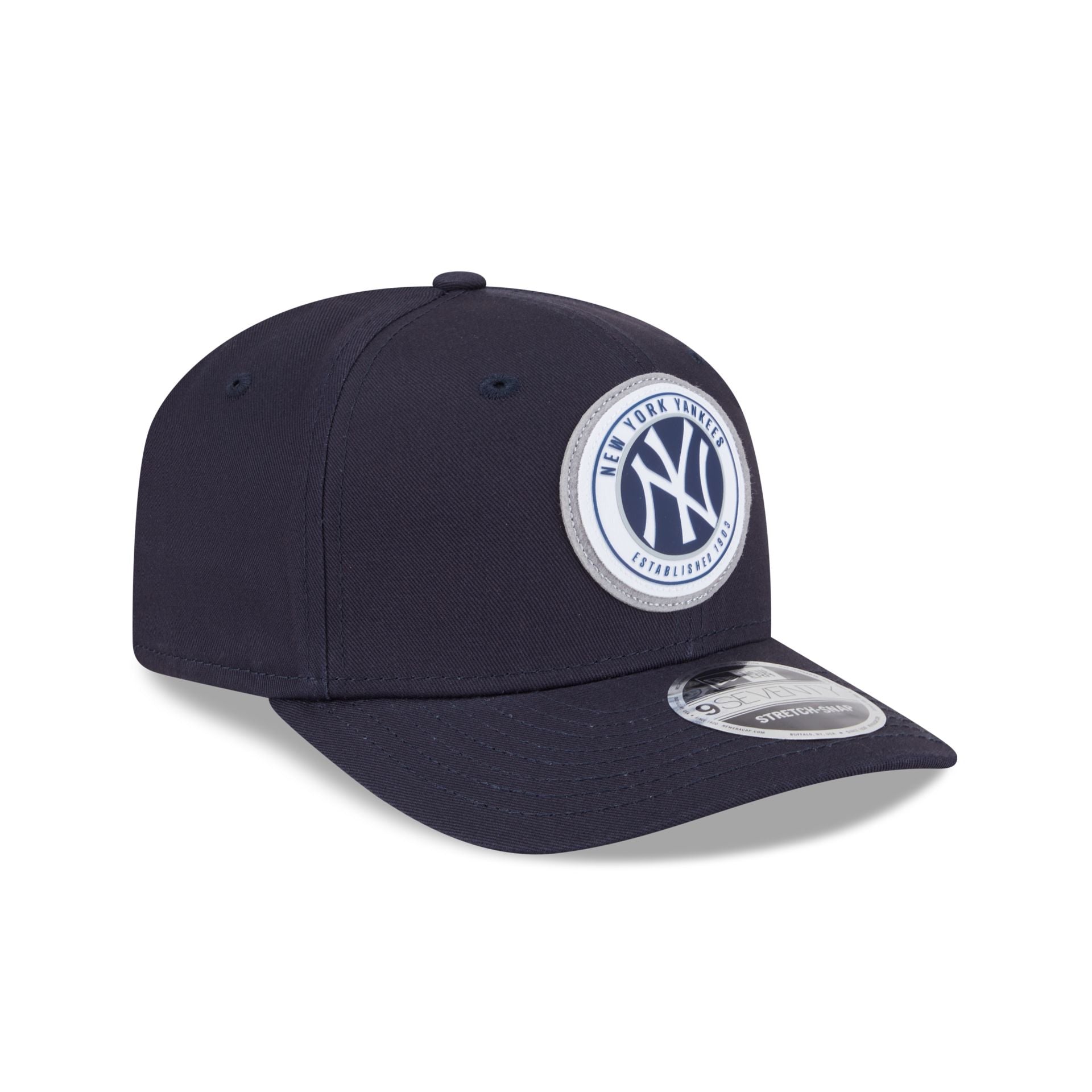 New York Yankees Circle Patch 9SEVENTY Stretch-Snap Hat