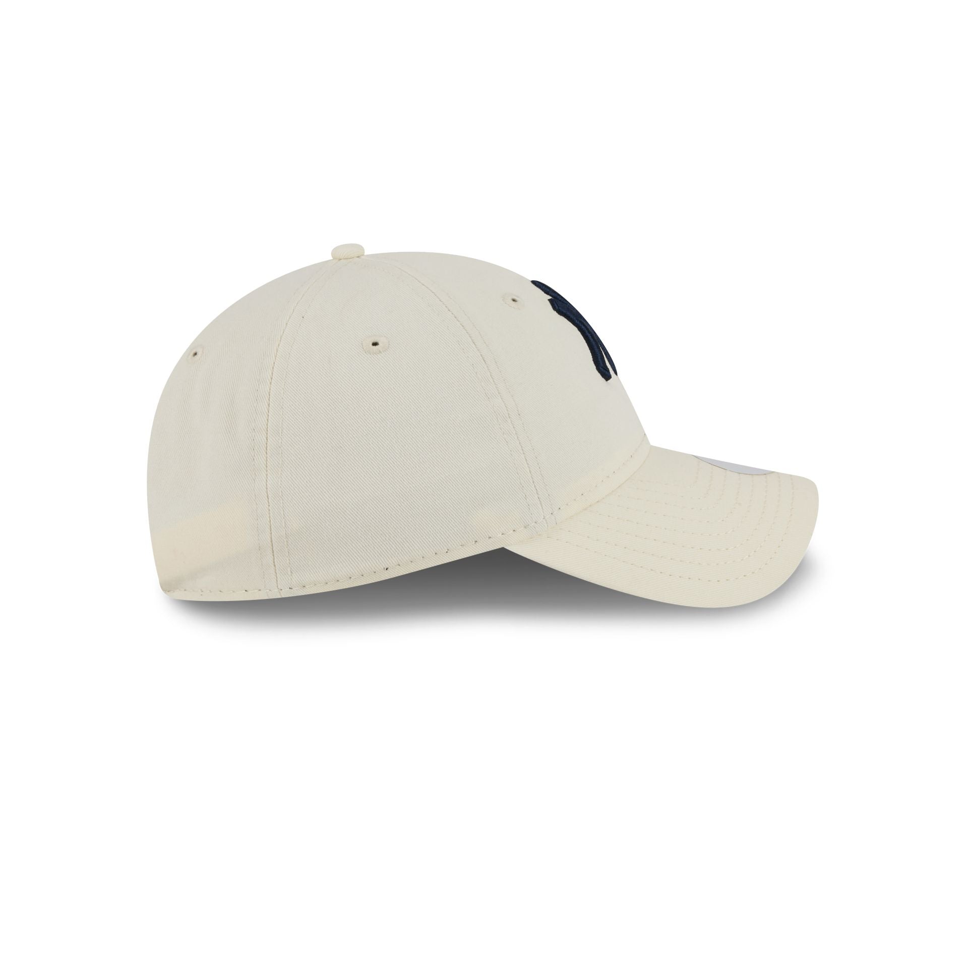 New York Yankees Women's Floral Stitch 9TWENTY Adjustable Hat