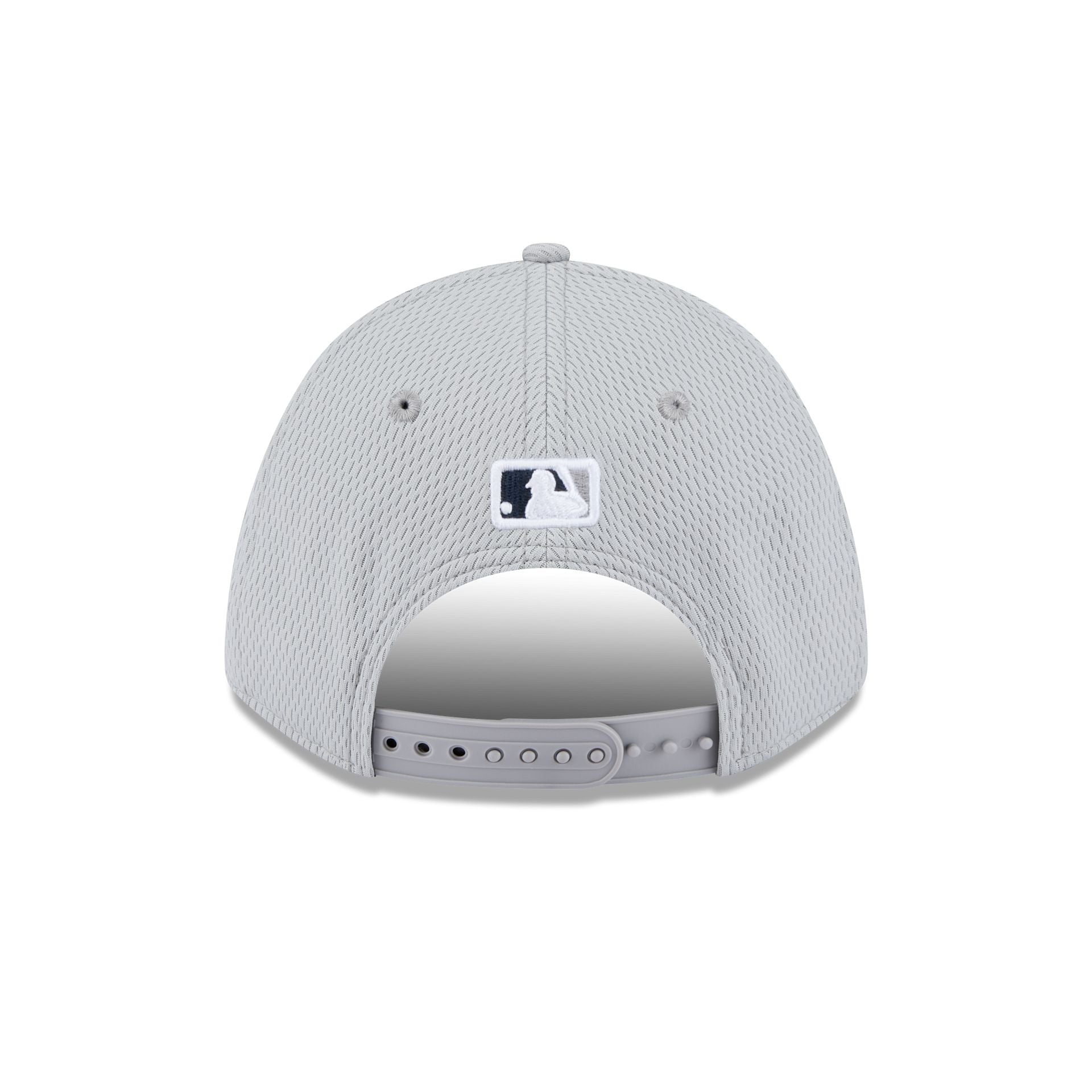 New York Yankees 2025 Clubhouse Gray 9FORTY M-Crown Snapback Hat