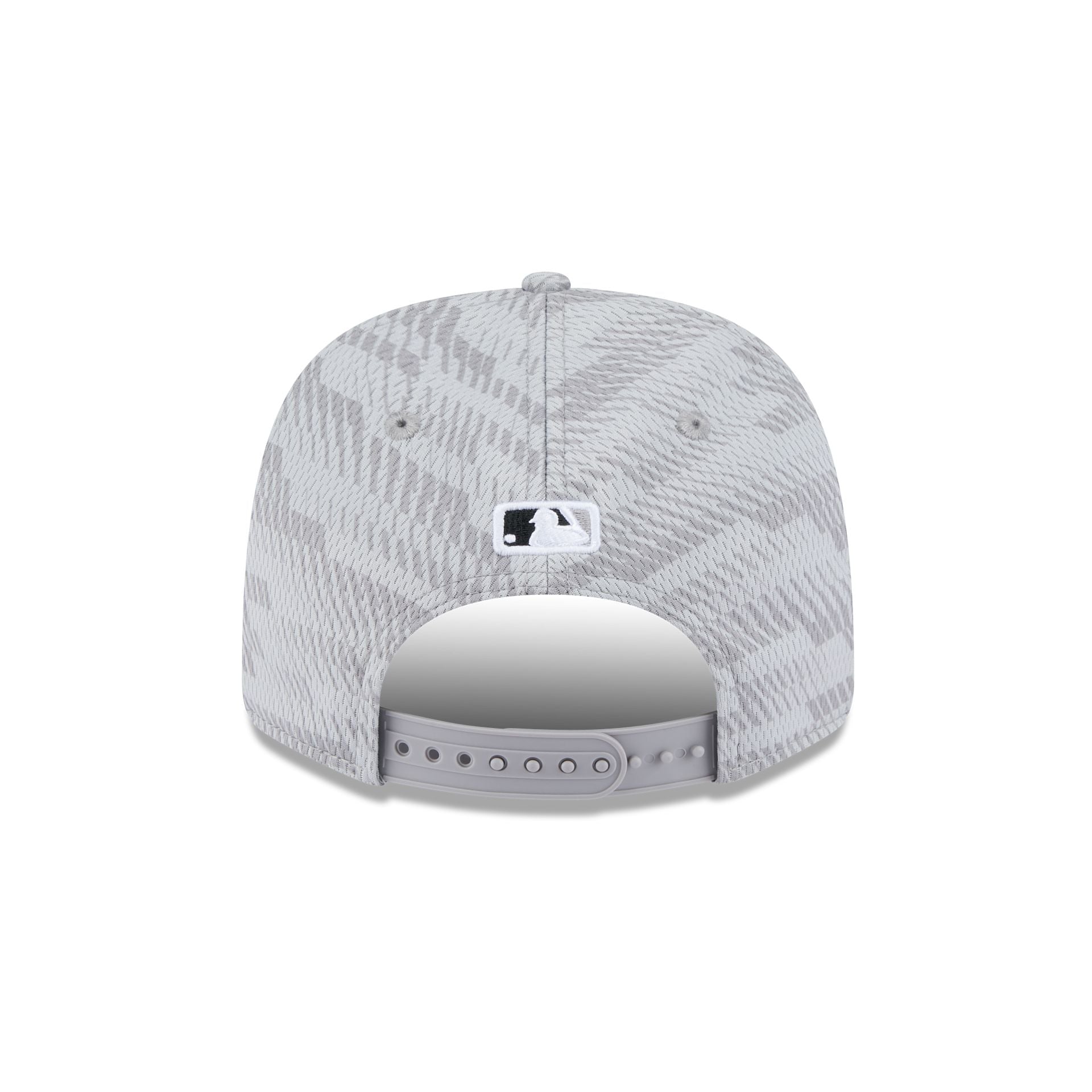 Chicago White Sox 2025 Clubhouse Gray 9SEVENTY Stretch-Snap Hat