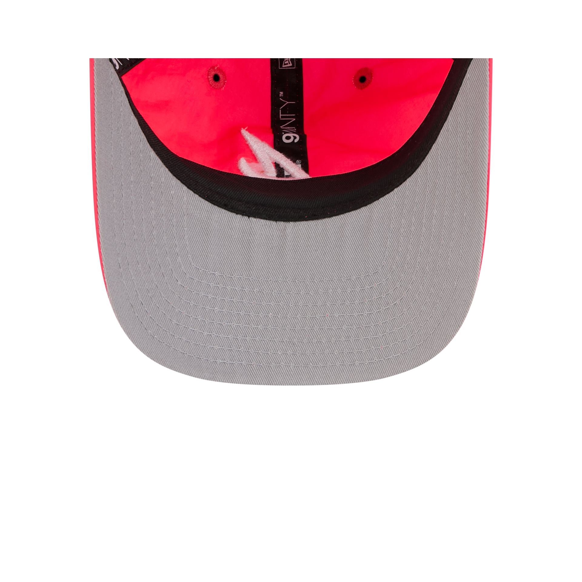 Atlanta Braves Everyday Nylon Pink 9TWENTY Adjustable Hat
