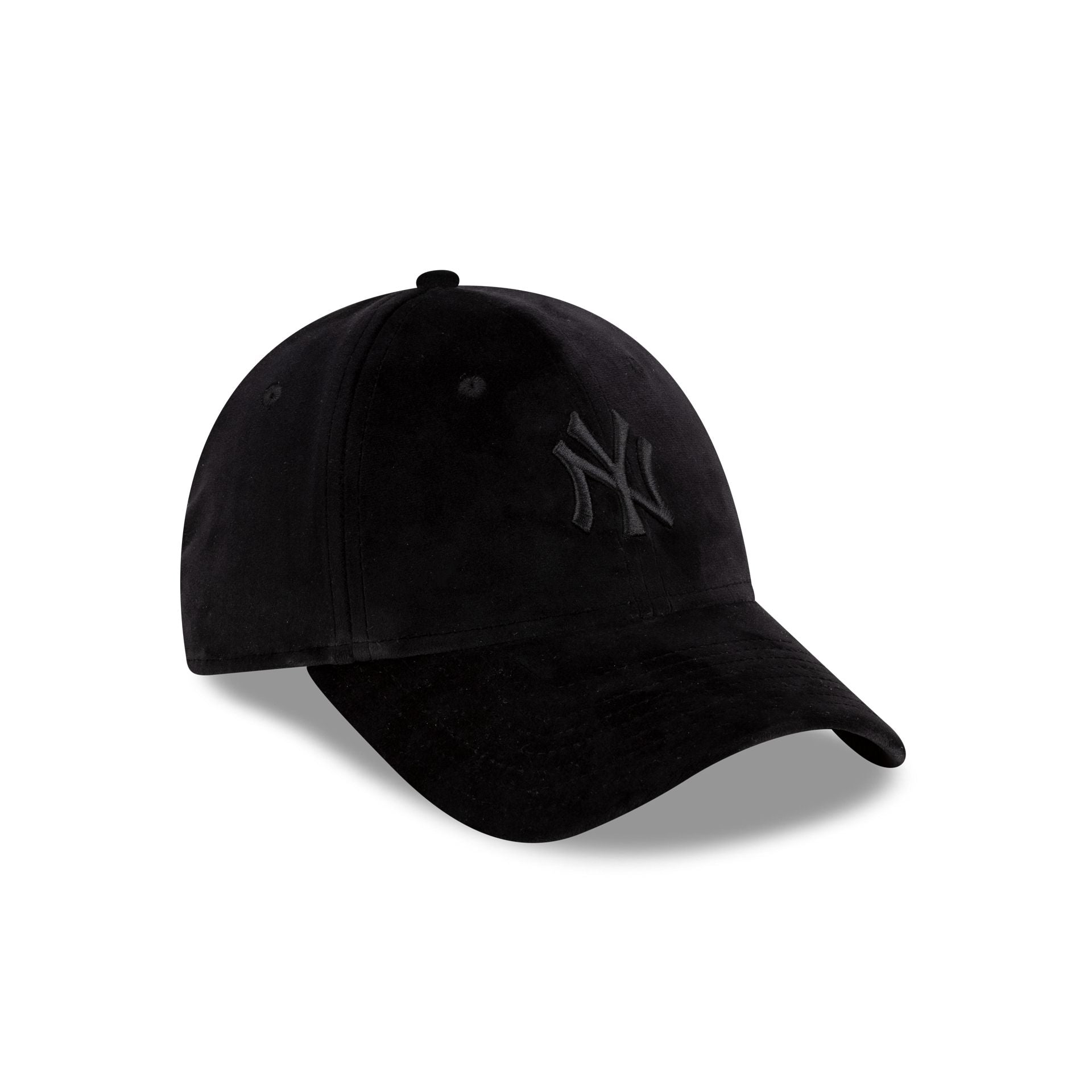 New York Yankees Black Velour Women's 9FORTY Adjustable Hat