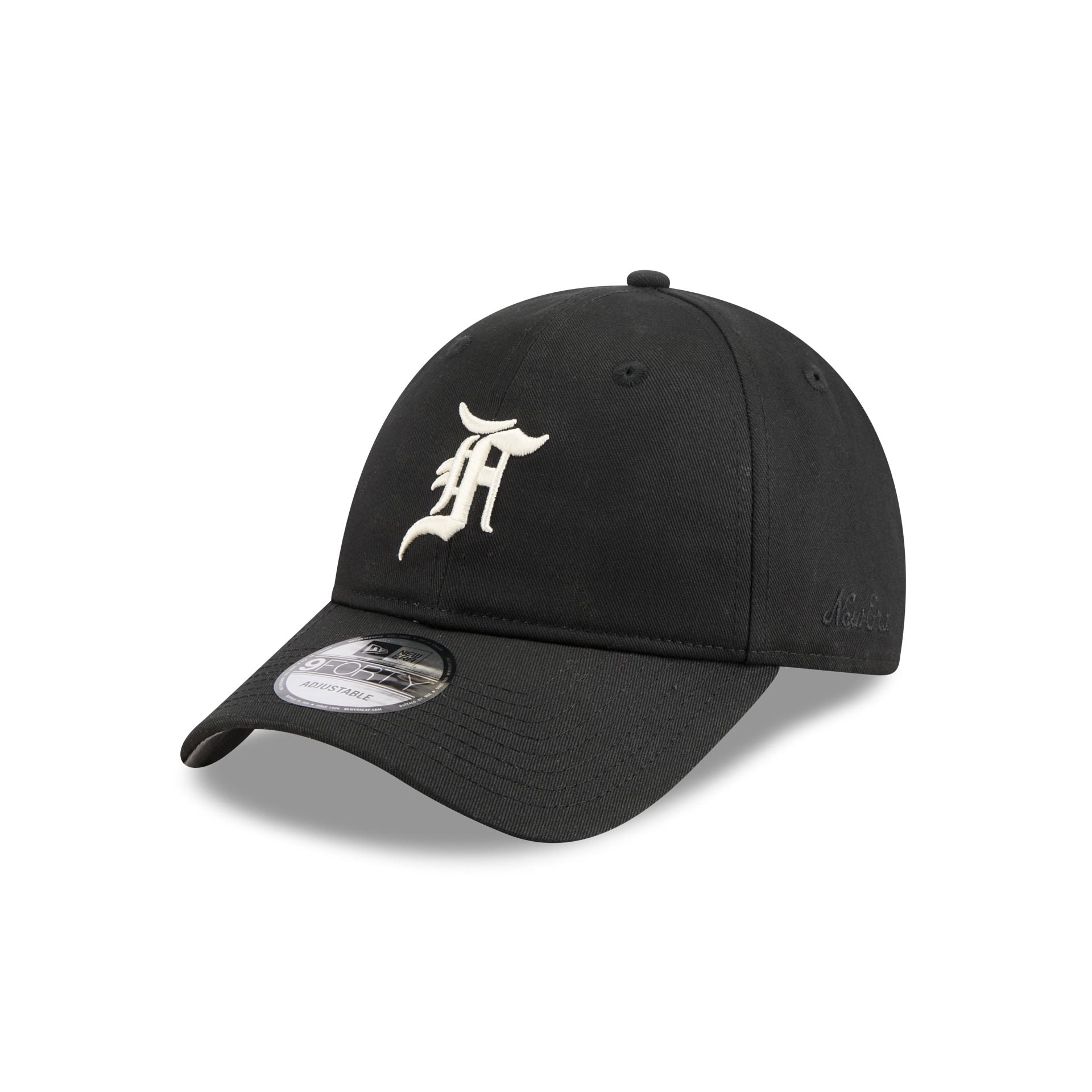 Fear of God Essentials Chicago White Sox 9FORTY Adjustable Hat
