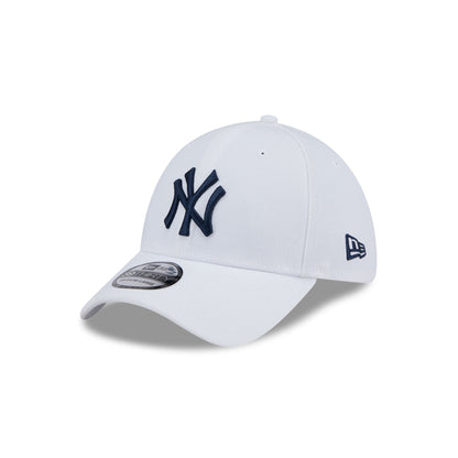 New York Yankees Optic White 39THIRTY Stretch Fit Hat