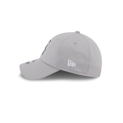 Chicago White Sox Gray 9FORTY Stretch-Snap Hat