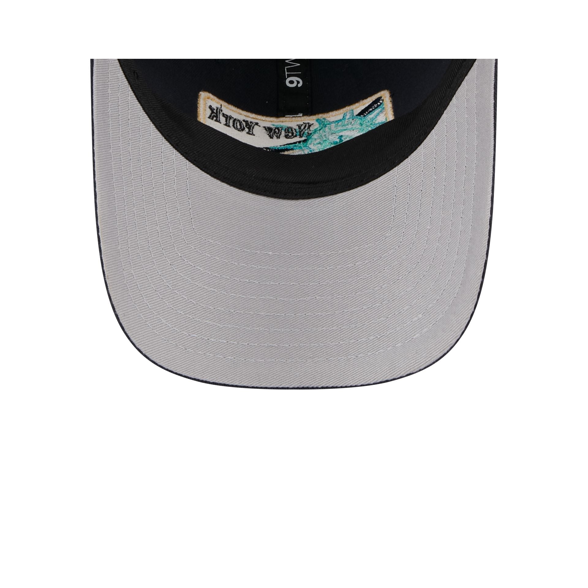 New York Yankees State Souvenir 9TWENTY Trucker Hat