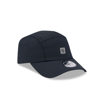 New York Yankees Reflect Runner Adjustable Hat