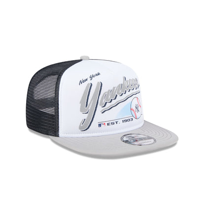 New York Yankees Retro Script 9FIFTY A-Frame Trucker Hat