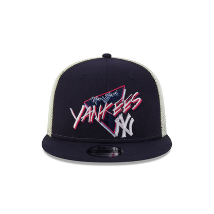 New York Yankees Glow-In-The-Dark 9FIFTY Trucker Hat