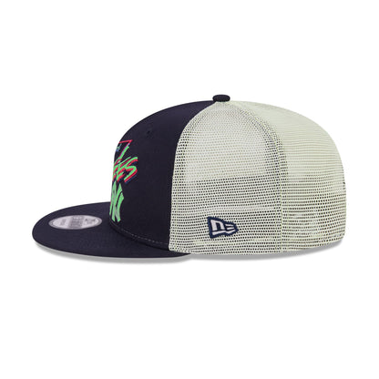 New York Yankees Glow-In-The-Dark 9FIFTY Trucker Hat