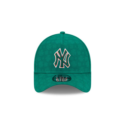 New York Yankees St. Patrick's Day 2025 9FORTY A-Frame Snapback Hat