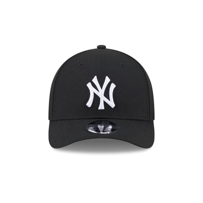 New York Yankees Black Authentic Collection 9FORTY M-Crown Snapback Hat