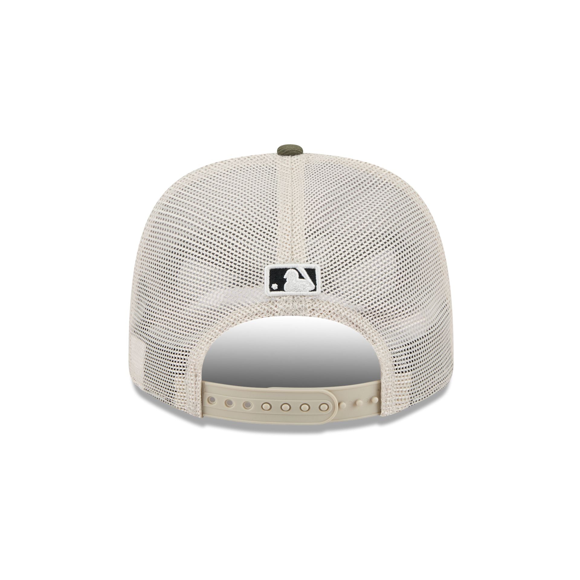 Chicago White Sox Armed Forces Day 2025 9SEVENTY Trucker Hat