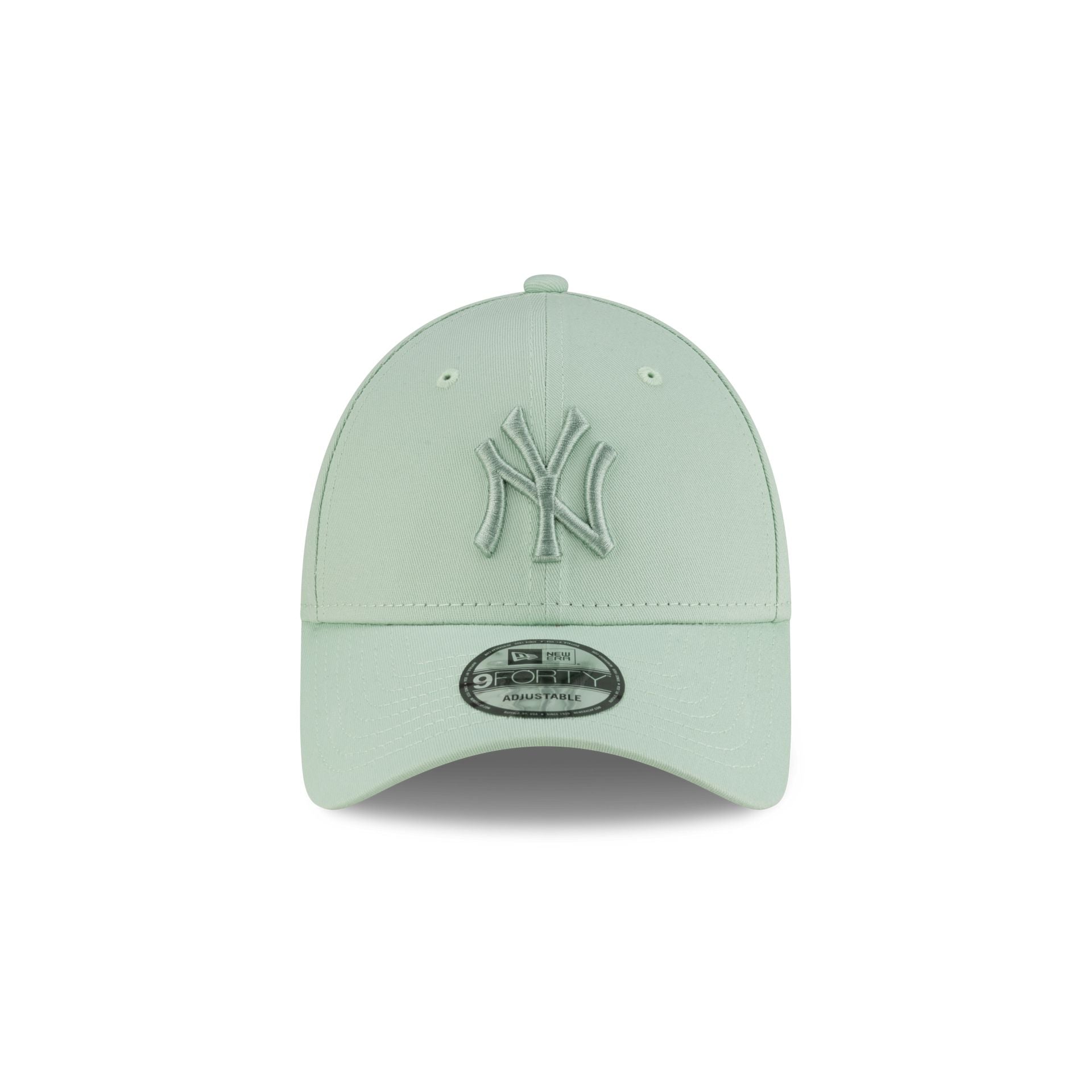 New York Yankees League Essential Pastel Green 9FORTY Adjustable Hat