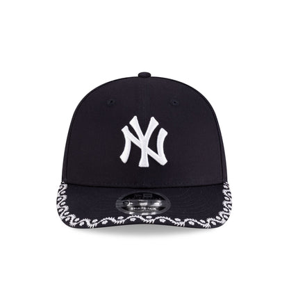 New York Yankees Floral Navy Low Profile 9FIFTY Snapback Hat