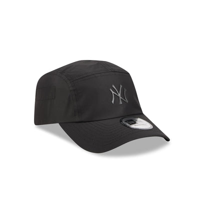 Alpha Industries x New York Yankees Black Runner Adjustable Hat