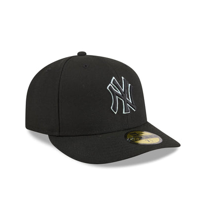 New York Yankees Black Pre-Curve 59FIFTY Fitted Hat