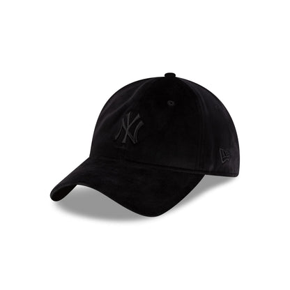 New York Yankees Black Velour 9TWENTY Adjustable Hat