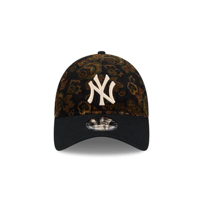 New York Yankees Three Looms Floral Corduroy 9TWENTY Adjustable Hat
